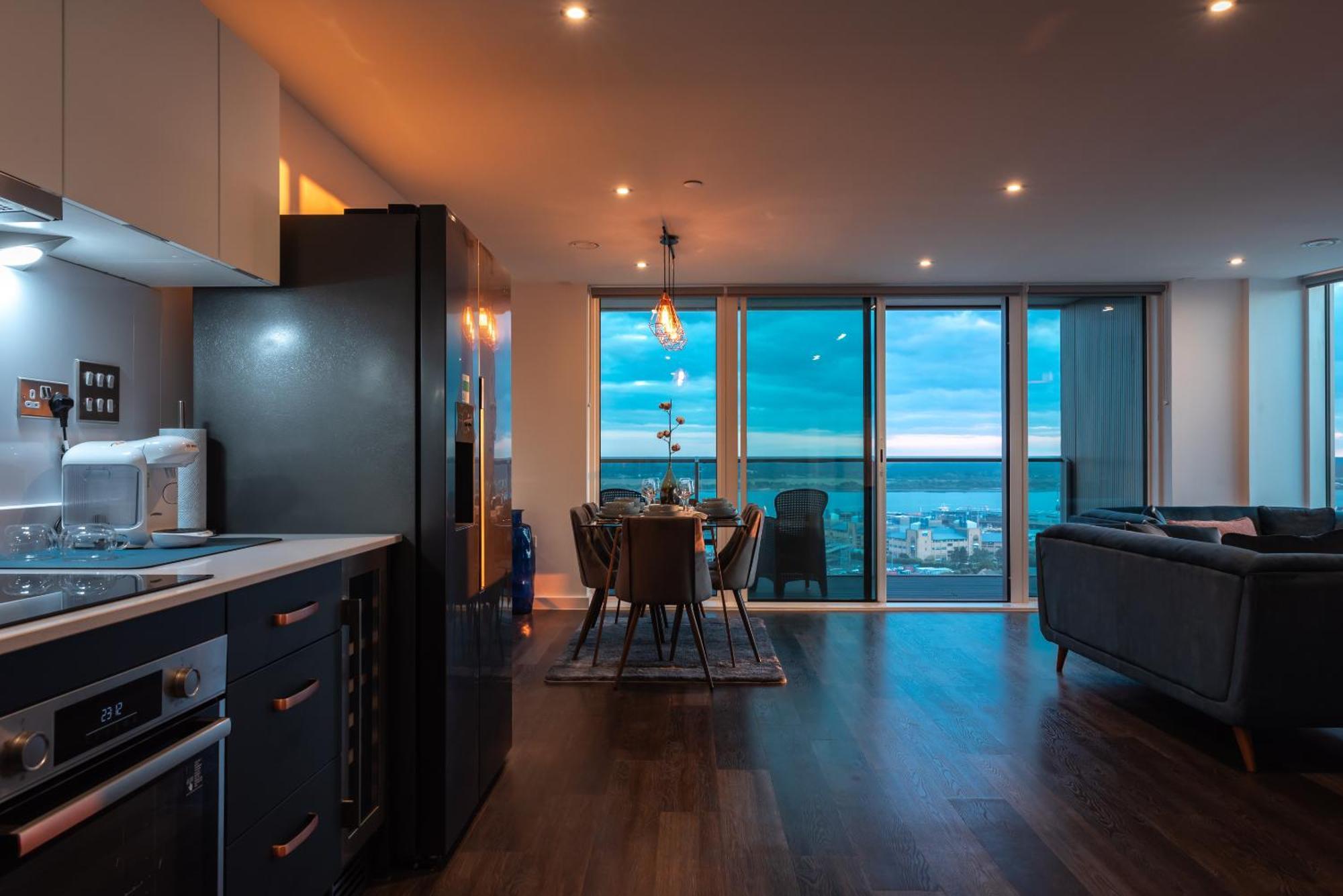 The Itchen River Penthouse Апартаменты Саутгемптон